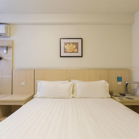 Jingjiang Inn Taiyuan Fuxi Street Wanda Plaza Екстер'єр фото